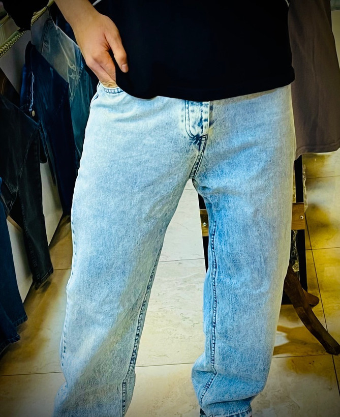 شلوار جین بگ استایل کمر کش مدل سنگ شور _ سفید یخی