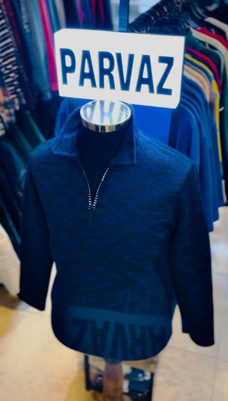 پیراهن بوکله تمام پنبه گرم بالا مدل یقه نیم زیپ _ آبی مشکی