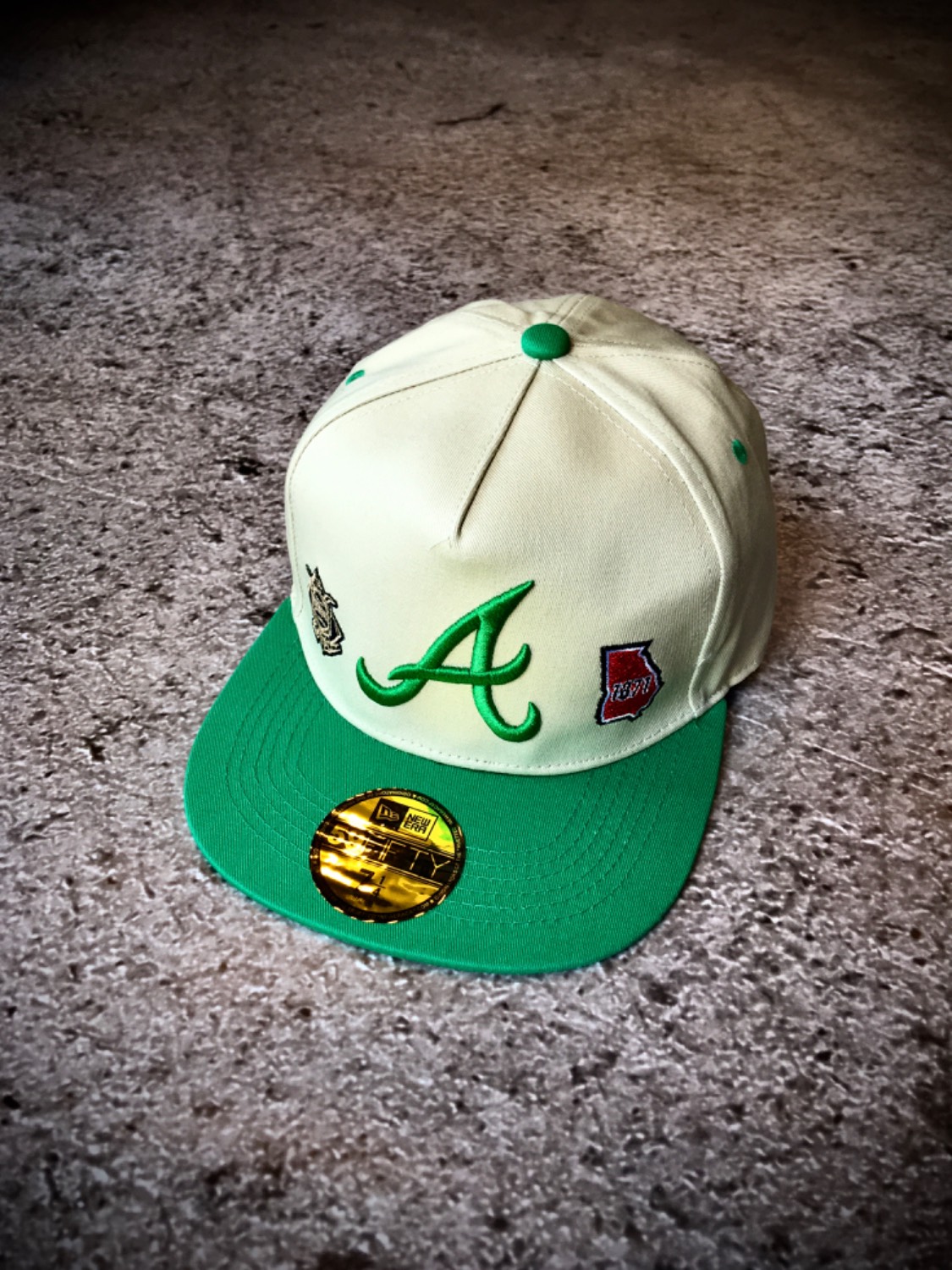کلاه کپ بک فیت مستر کوالیتی وارداتی FIFTY 59 مدل Atlanta Braves _ طوسی نقاب سبز