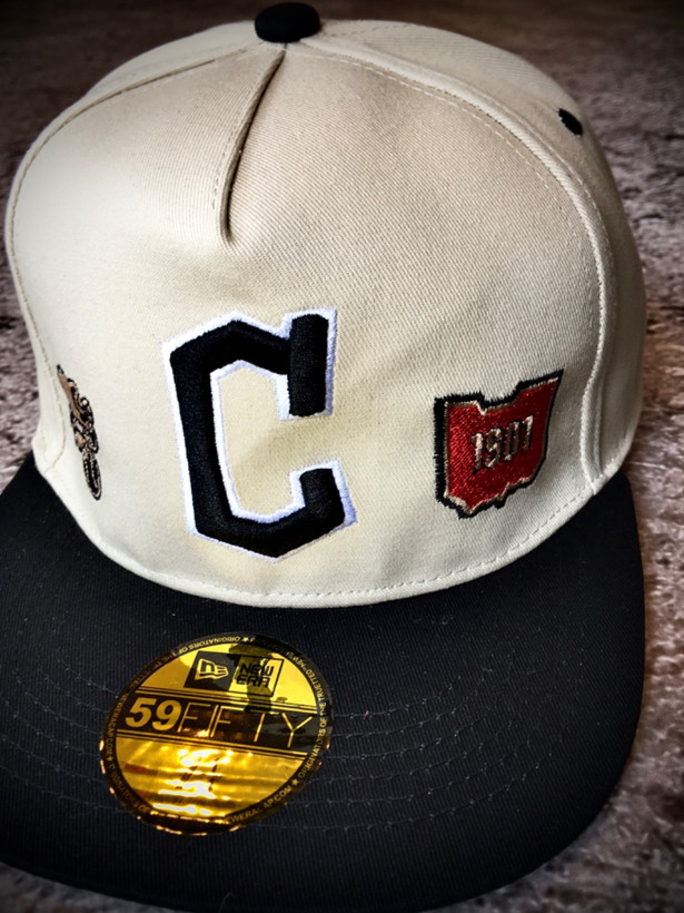 کلاه کپ بک فیت مستر کوالیتی وارداتی FIFTY 59 مدل Chicago Cubs _ طوسی نقاب مشکی