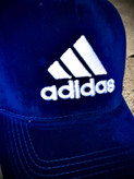 کلاه بیسبالی مخمل وارداتی مدل ADIDAS _ سرمه ای