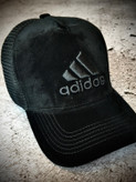 کلاه بیسبالی مخمل وارداتی مدل ADIDAS _ مشکی